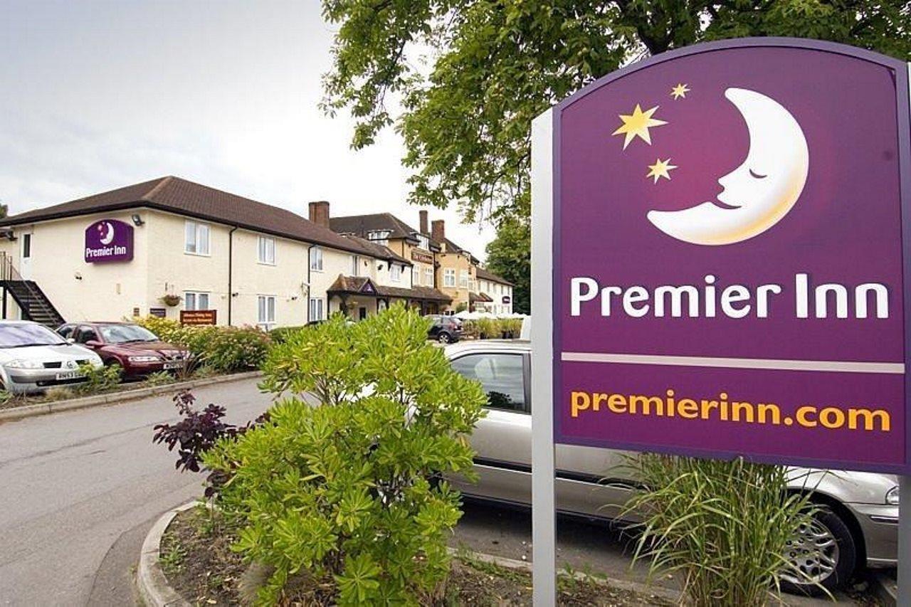 Premier Inn Premier Inn แบ็กช็อต ภายนอก รูปภาพ
