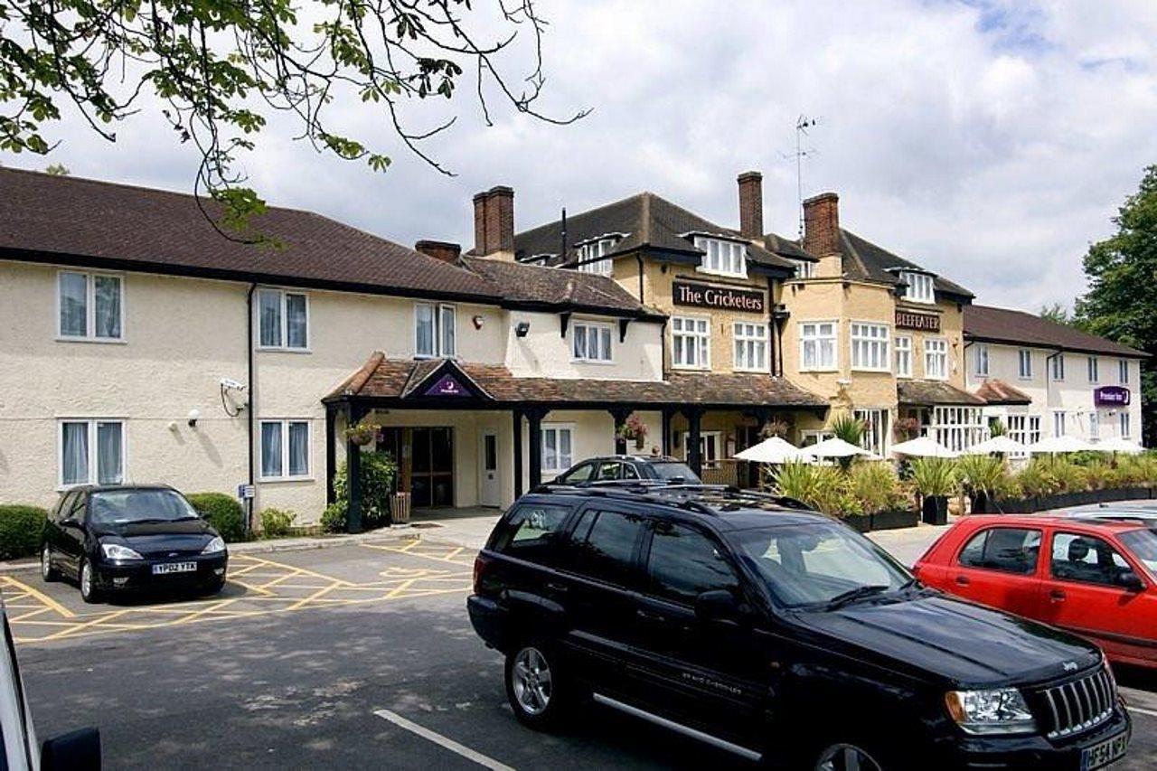 Premier Inn Premier Inn แบ็กช็อต ภายนอก รูปภาพ